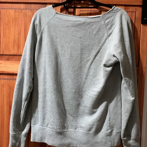 Cute distressed, heathered grey sweatshirt Mizzou tigers and lace up neck detail - Picture 4 of 4